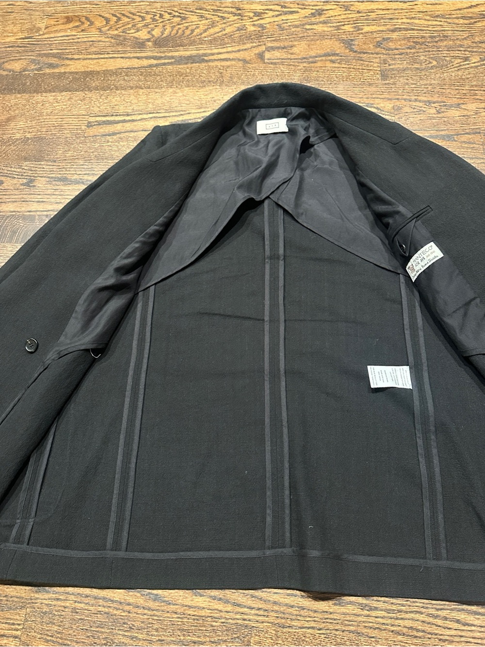AYR Black Double-Breasted Women's Blazer - Picture 6 of 16